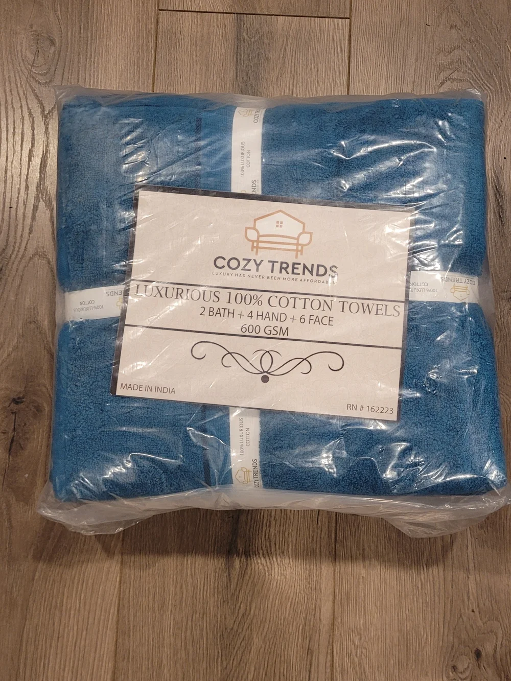 Cozy Trends towel set